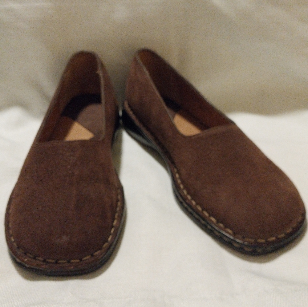 Born Brown Suede Flats Loafers - Picture 5 of 9
